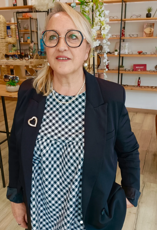 Lunettes femme à Montauban : un classique chic qui fait toute la différence